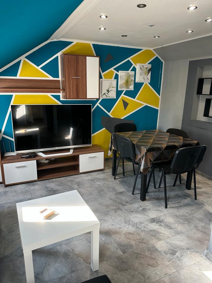 Dachgeschoßwohnung Möbliert Mundenheim