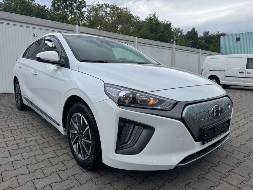IONIQ