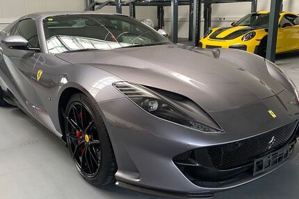 Ferrari 812 1.650 km 449.000 &euro; Speyer 67346