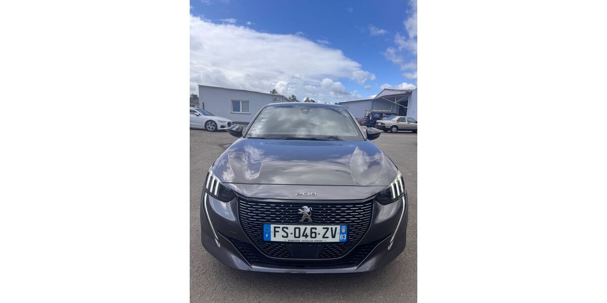 Peugeot 208 63.000 km 13.900 &euro; Hassloch 67454
