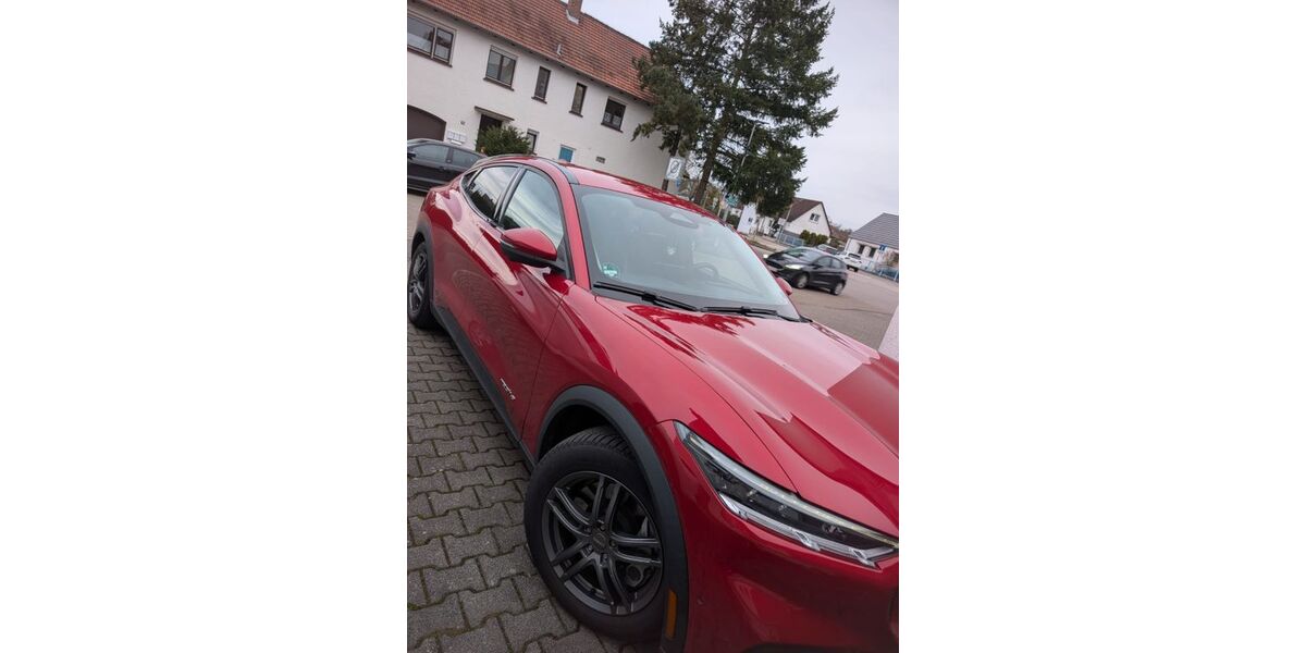 Ford Mustang Mach-E 44.000 km 29.200 &euro; Mannheim 68307