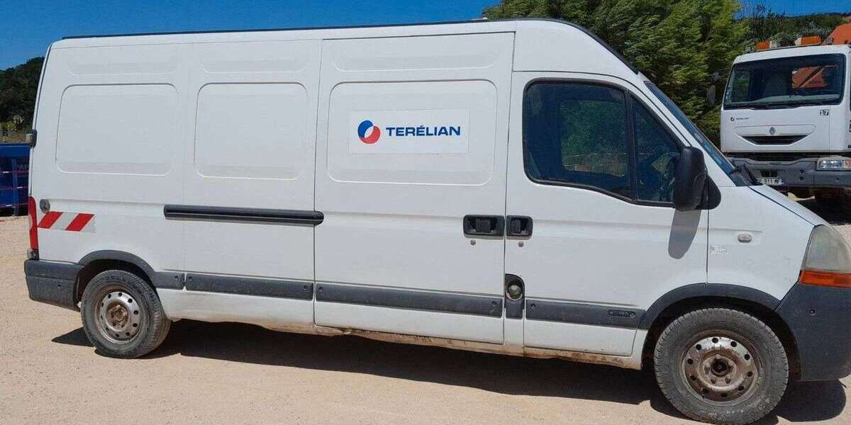 Renault Master 218.000 km 5.900 &euro; Mannheim 68199