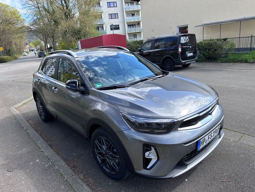 Kia Stonic 4.000 km 22.195 € Heppenheim 64646