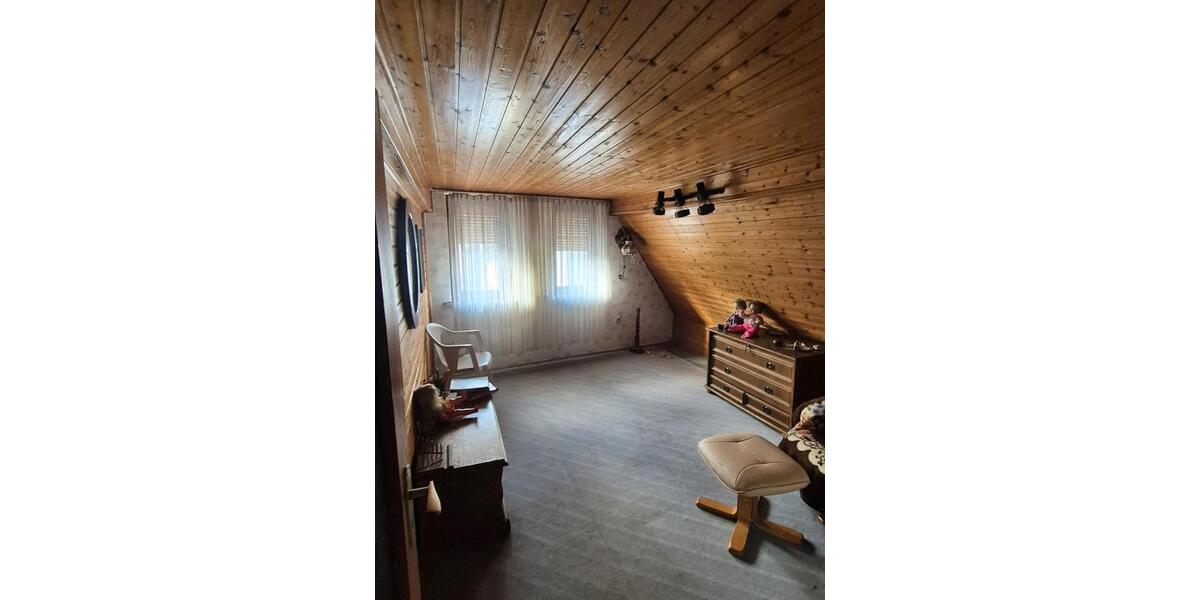 Einfamilienhaus Worms Vororte Südwest - 6 Zimmer, 150 m&sup2;, 260.000&euro; | Angebot:26190911