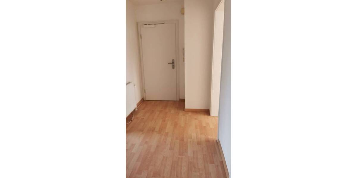 Etagenwohnung Ludwigshafen Süd - 2 Zimmer, 50 m&sup2;, 660&euro; | Angebot:26205778