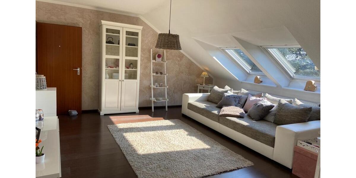 Dachgeschoßwohnung Philippsburg - 4 Zimmer, 101 m&sup2;, 345.000&euro; | Angebot:26907983