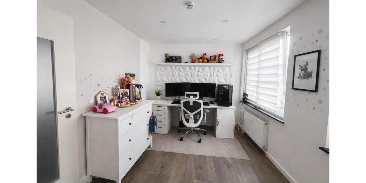 Etagenwohnung Ludwigshafen am Rhein - 3 Zimmer, 80 m&sup2;, 249.000&euro; | Angebot:26227687