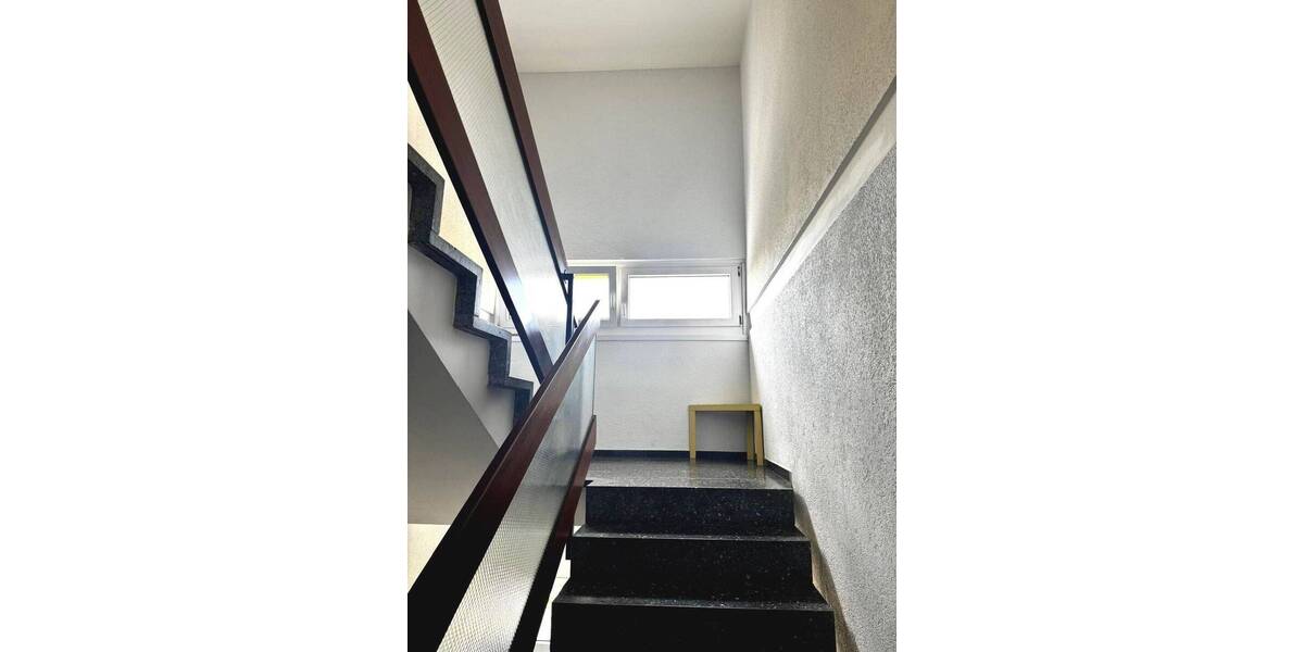 Etagenwohnung Mannheim Vogelstang - 3 Zimmer, 80 m&sup2;, 157.000&euro; | Angebot:26260827