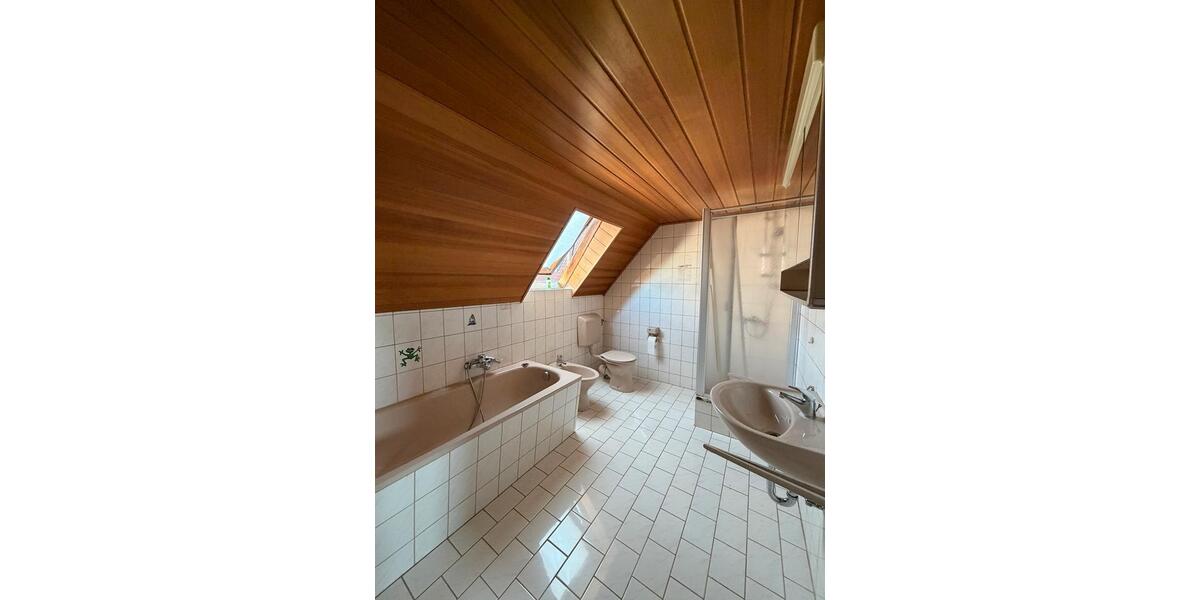 Einfamilienhaus Worms Vororte Südwest - 6 Zimmer, 135 m&sup2;, 290.000&euro; | Angebot:27158210