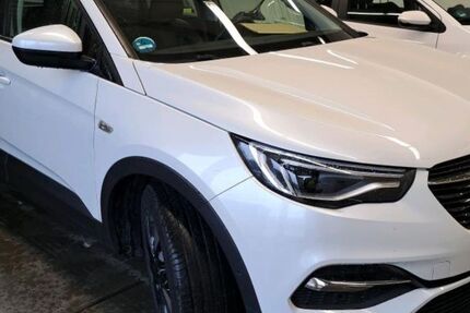 Opel Grandland (X) 112.000 km 13.804 € Heidelberg 69123