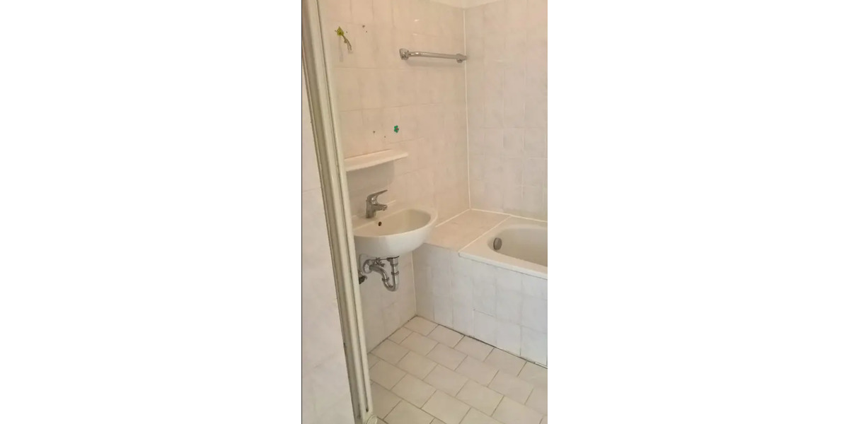 Etagenwohnung Ludwigshafen am Rhein Ludwigshafen-Hemshof - 2 Zimmer, 62 m&sup2;, 650&euro; | Angebot:25362438