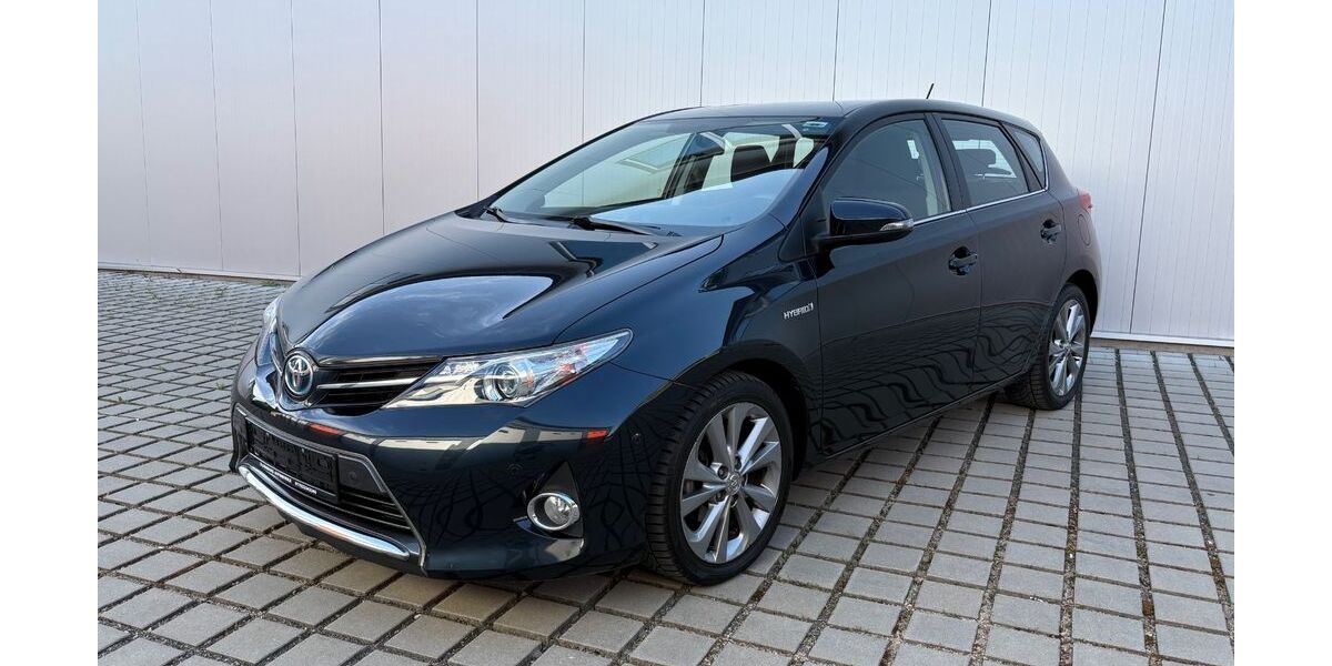 Toyota Auris 64.800 km 13.490 &euro; Worms 67551