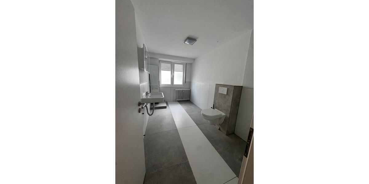 Etagenwohnung Mannheim Almenhof - 2 Zimmer, 72 m&sup2;, 1.070&euro; | Angebot:26649385