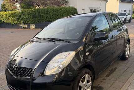 Toyota Yaris 225.650 km 2.600 &euro; Bobenheim Roxheim 67240