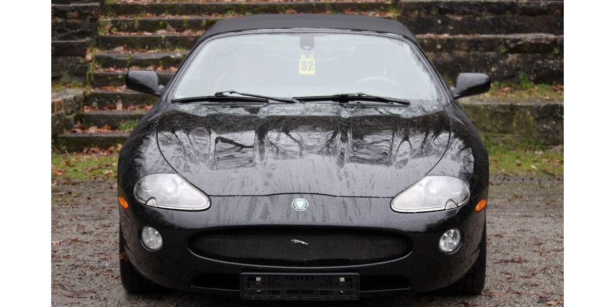 Jaguar XK8 141.500 km 32.999 &euro; Heppenheim 64646