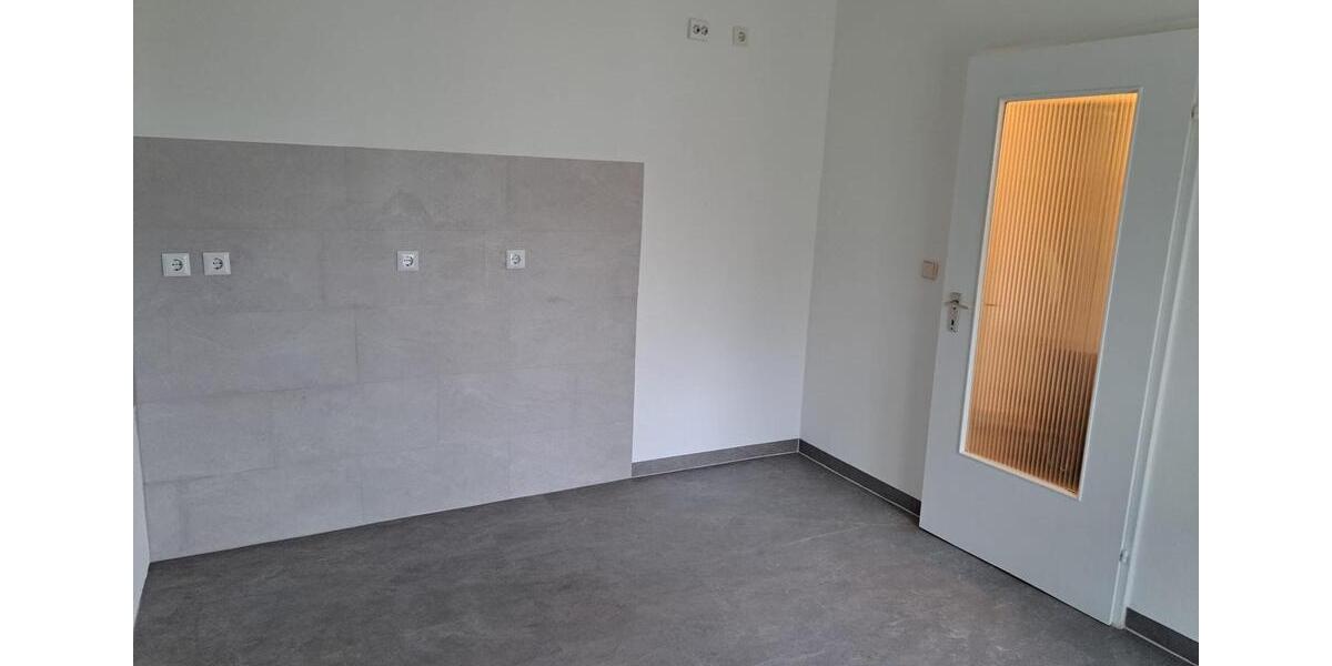 Etagenwohnung Hemsbach - 3 Zimmer, 89 m&sup2;, 1.335&euro; | Angebot:24675555
