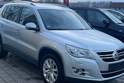 VW Tiguan 186.600 km 5.499 &euro; Oberhausen-Rheinhausen 68794