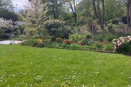 Massiv gebautes 3 Familienhaus, alle WE renoviert, sehr gute Lage, unterkellert, 2 Garagen, Stellplätze am Haus...36.600€ Jahresmiete 1 zimmer