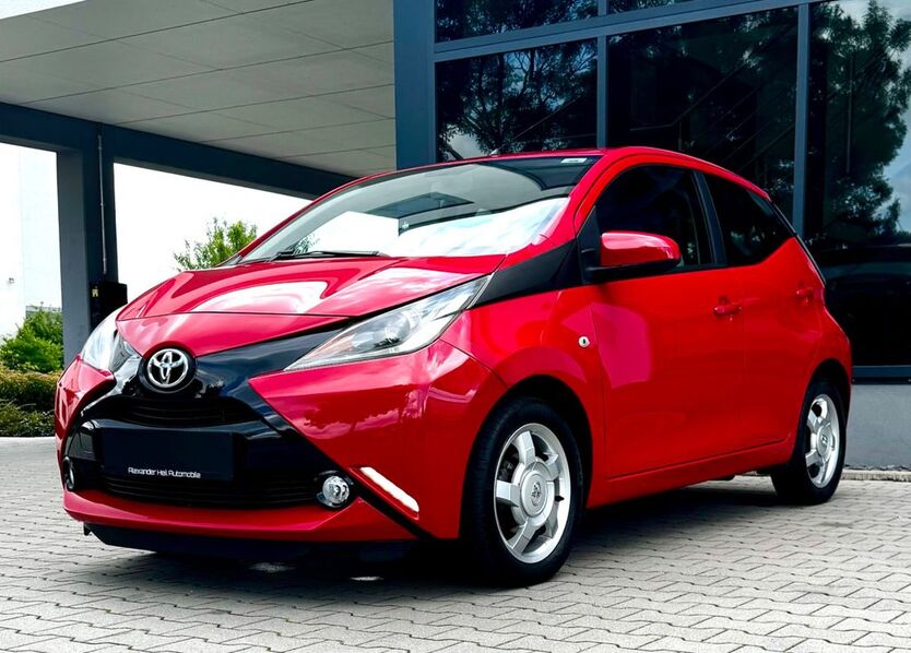 Toyota Aygo (X) 48.000 km 11.000 € Weinheim 69469