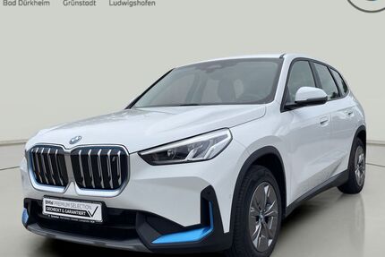 BMW iX1 43.026 km 33.250 € Ludwigshafen 67071