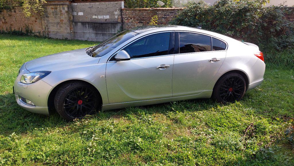 Opel Insignia 19.000 km 10.800 &euro; Böhl-Iggelheim 67459