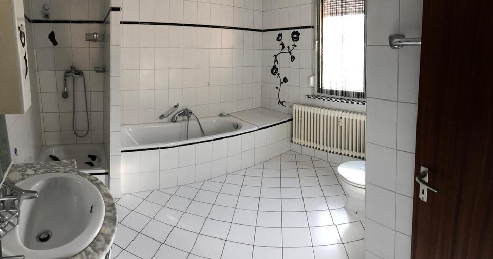 Etagenwohnung Ludwigshafen am Rhein Ludwigshafen-Oggersheim - 2 Zimmer, 62 m&sup2;, 180.000&euro; | Angebot:26084529