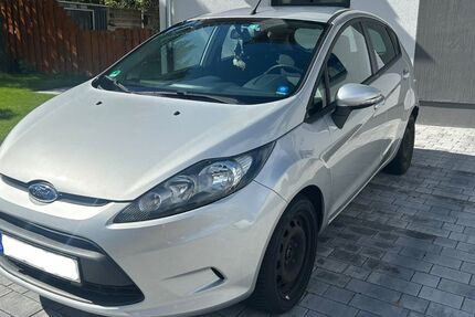 Ford Fiesta 114.037 km 4.500 € Frankenthal 67227
