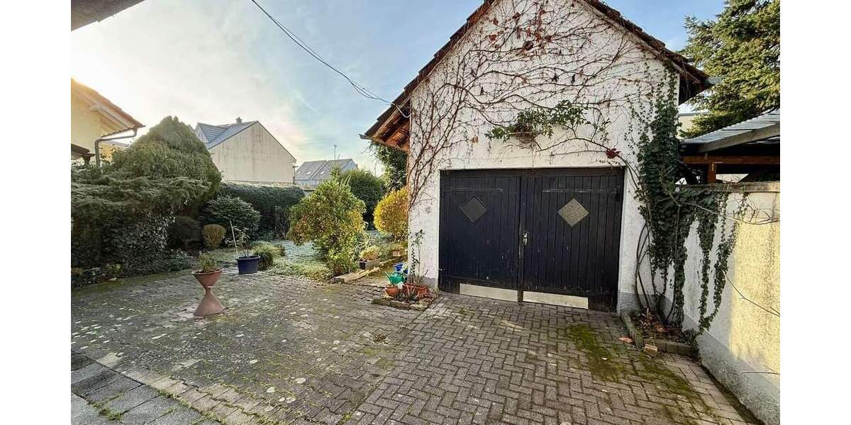 Mehrfamilienhaus, Wohnhaus St. Leon-Rot Rot - 7 Zimmer, 150 m&sup2;, 439.000&euro; | Angebot:25685855