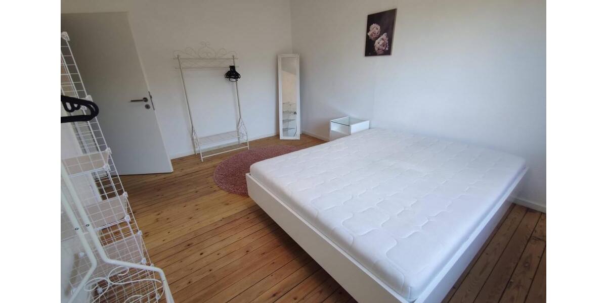 Etagenwohnung Mannheim Fahrlach - 2 Zimmer, 60 m&sup2;, 1.100&euro; | Angebot:26629230