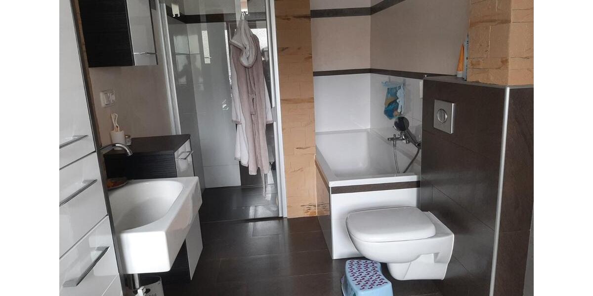 Etagenwohnung Biblis - 11 Zimmer, 344 m&sup2;, 609.000&euro; | Angebot:26117699