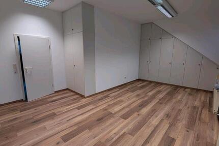 Gewerbeobjekt Fürth - 2.000&euro; | Angebot:24693663