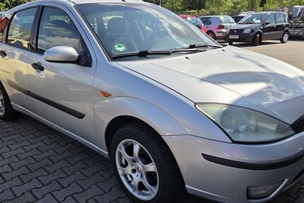 Ford Focus 299.986 km 900 &euro; Viernheim bei Mannheim 68519