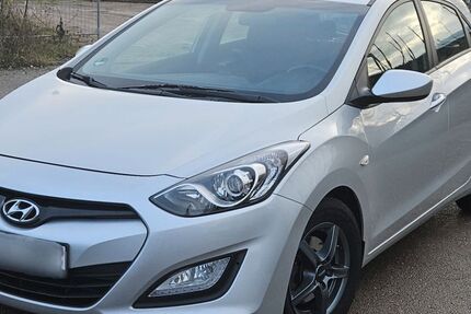 Hyundai i30 124.700 km 6.500 &euro; Mannheim 68163