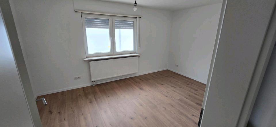 Etagenwohnung Böhl-Iggelheim Iggelheim - 4 Zimmer, 88 m&sup2;, 1.200&euro; | Angebot:25925128