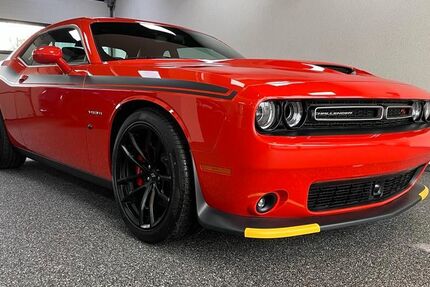 Dodge Challenger 12.748 km 49.600 &euro; Mannheim 68309