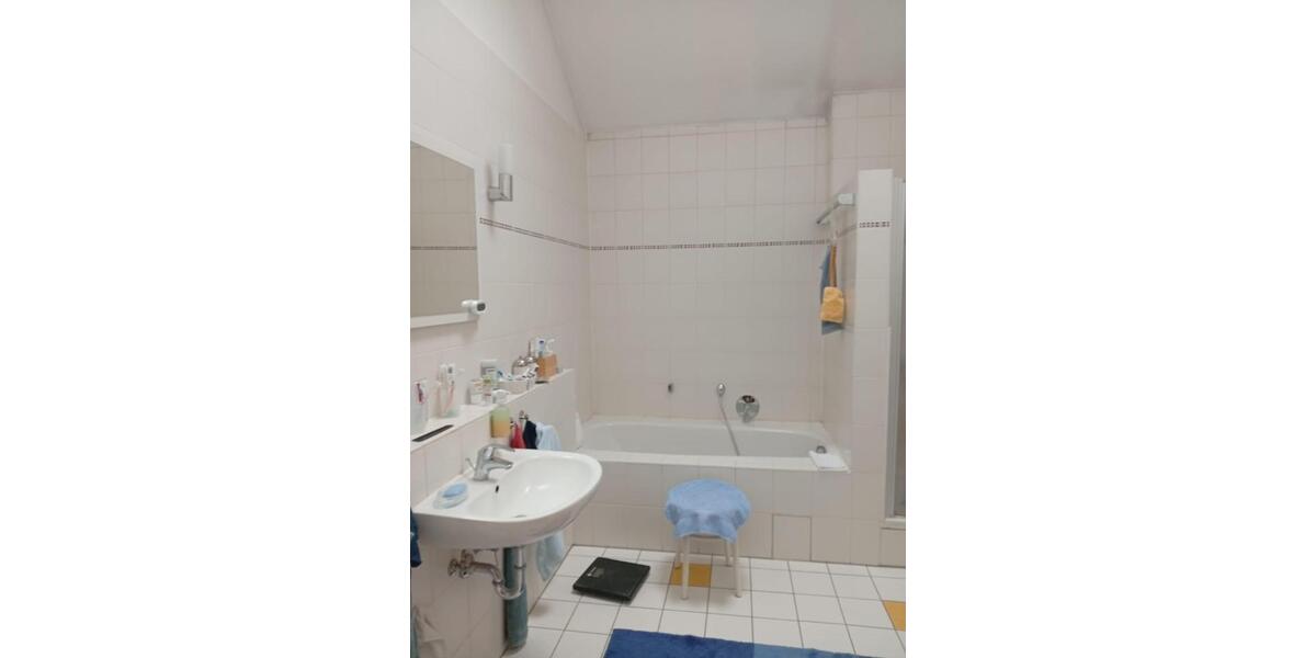 Maisonette Wohnung in Einfamilienhaus 3 zimmer