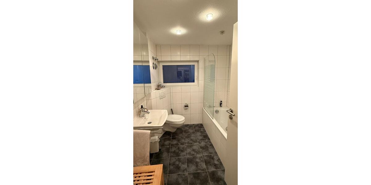 Etagenwohnung Heidelberg Peterstal - 2 Zimmer, 84 m&sup2;, 1.490&euro; | Angebot:24849119