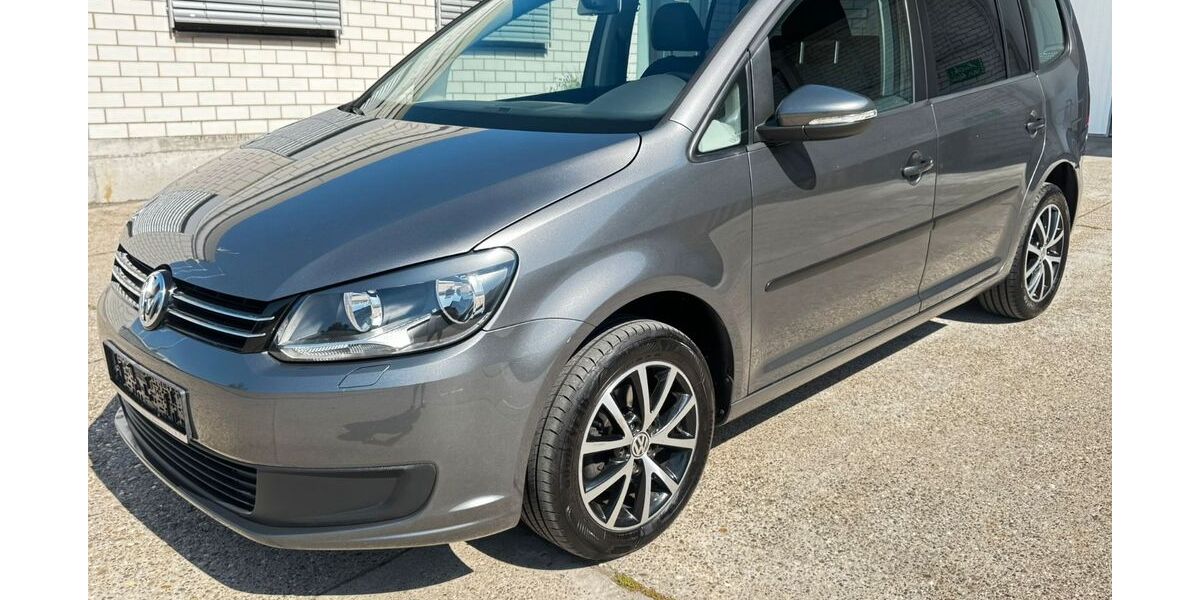 VW Touran 146.650 km 8.990 &euro; Dannstadt-Schauernheim 67125