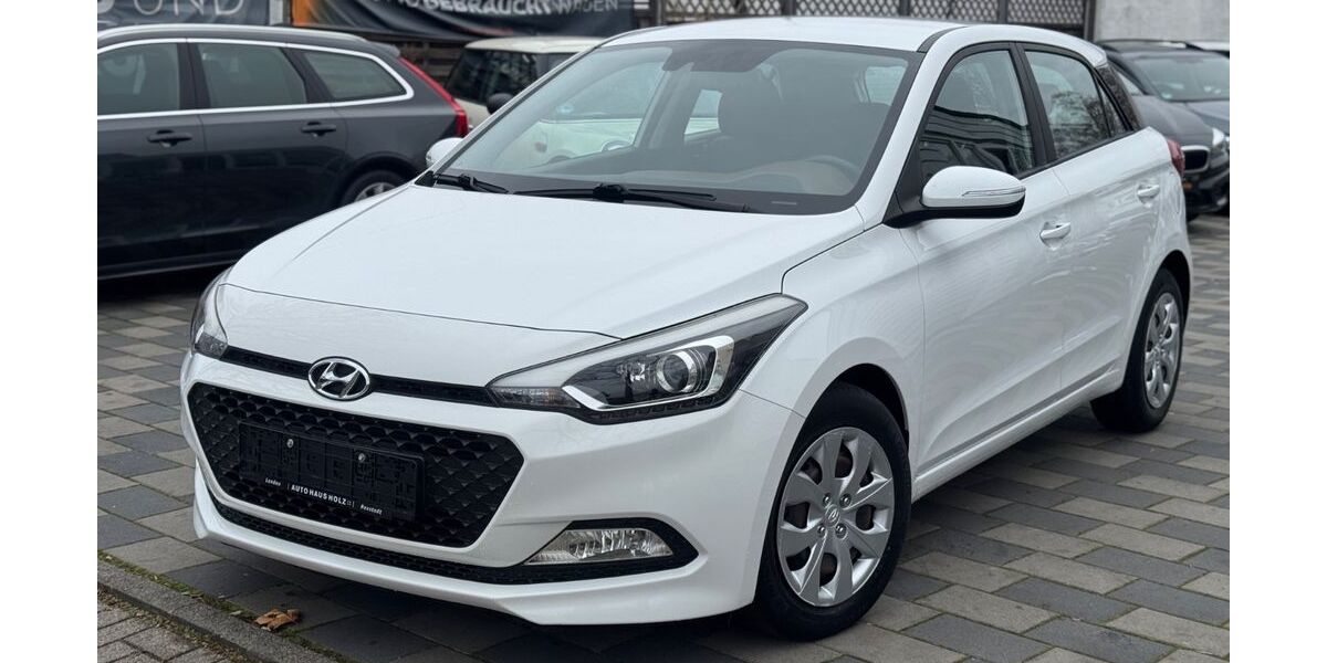Hyundai i20 67.000 km 10.999 &euro; Ludwigshafen 67071