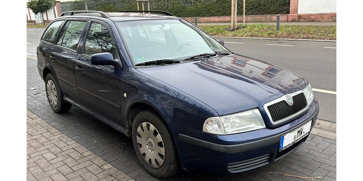 Skoda Octavia 267.000 km 990 &euro; Worms 67547