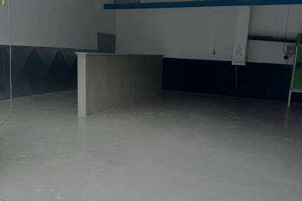 Lagerhalle Stellplatz oder Werkstatt zimmer