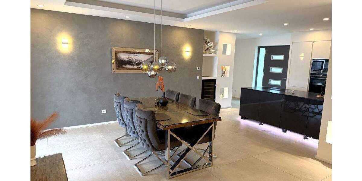 Etagenwohnung Worms Innenstadt - 4 Zimmer, 135 m&sup2;, 1.490&euro; | Angebot:25360545