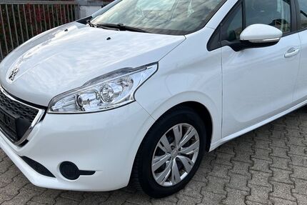 Peugeot 208 88.000 km 5.699 &euro; Ludwigshafen 67065