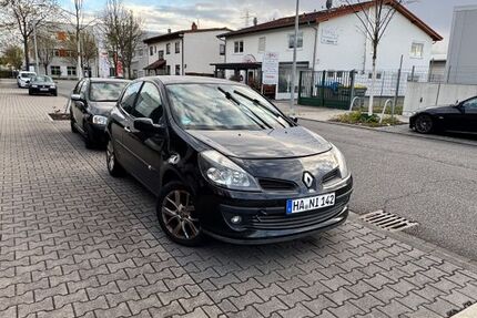 Renault Clio 220.000 km 750 &euro; Mannheim 68159