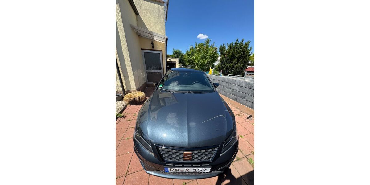 Seat Leon 89.500 km 22.990 &euro; Schifferstadt 67105