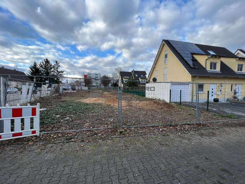 Grundstück zu verkaufen in Mannheim 465.000 € 903 m²