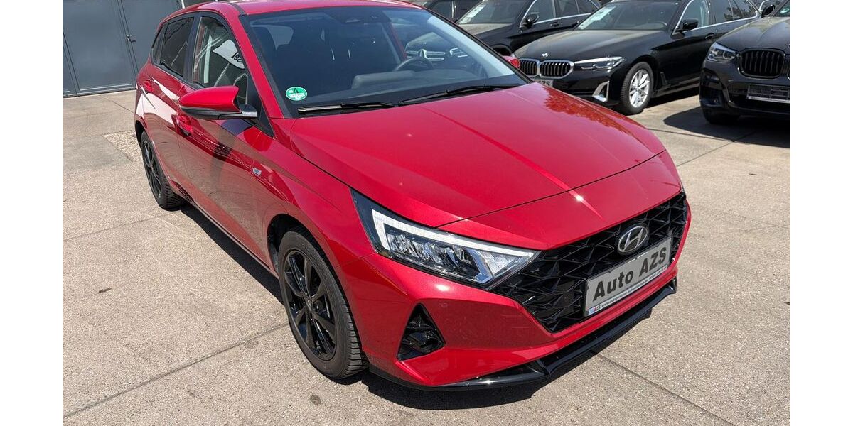 Hyundai i20 8.696 km 18.490 &euro; Schwetzingen 68723