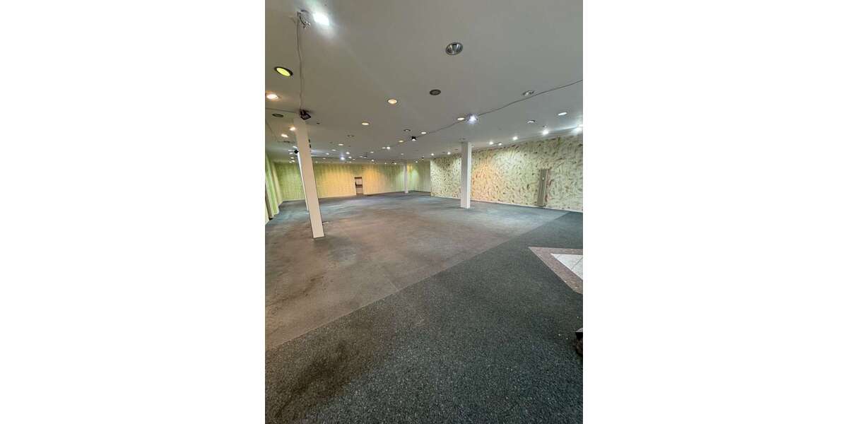Einzelhandel in Ludwigshafen am Rhein 2.500 € 253.5 m² zimmer