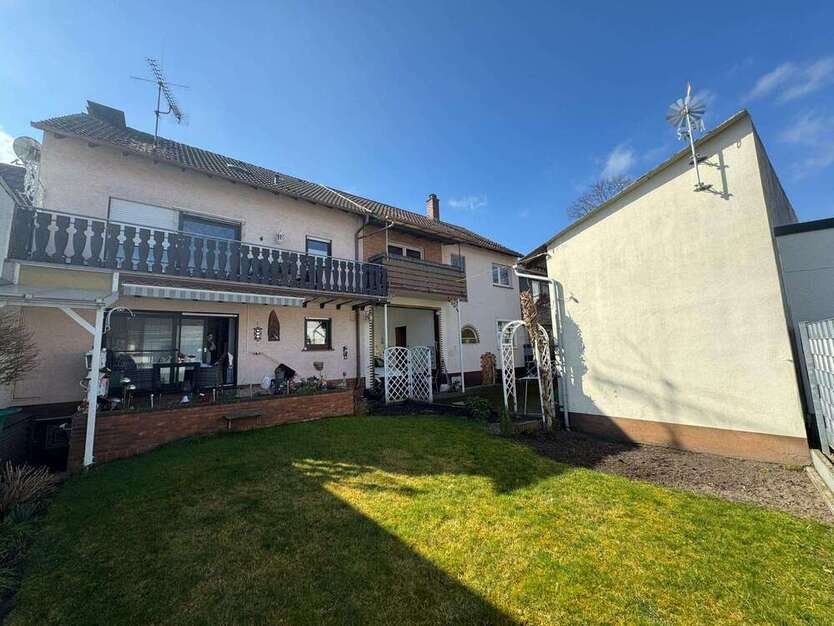 Haus zum Kaufen in Oberhausen-Rheinhausen 499.000 € 199.2 m²