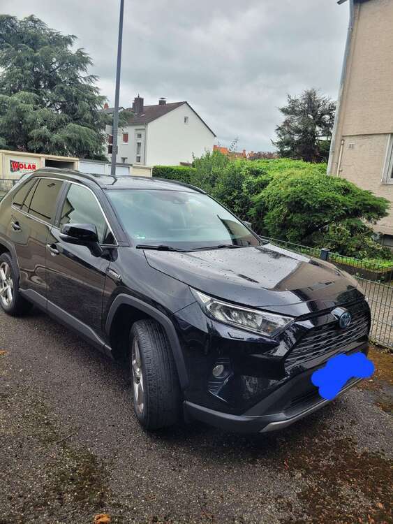 RAV 4